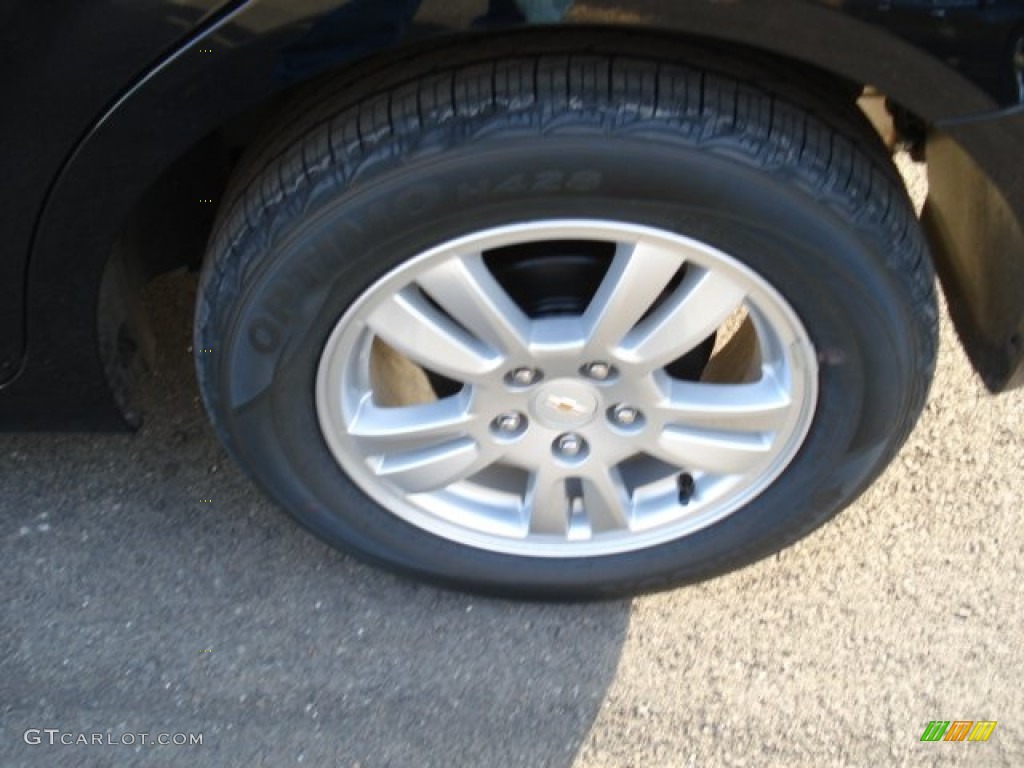 2012 Sonic LS Sedan - Black / Jet Black/Dark Titanium photo #9