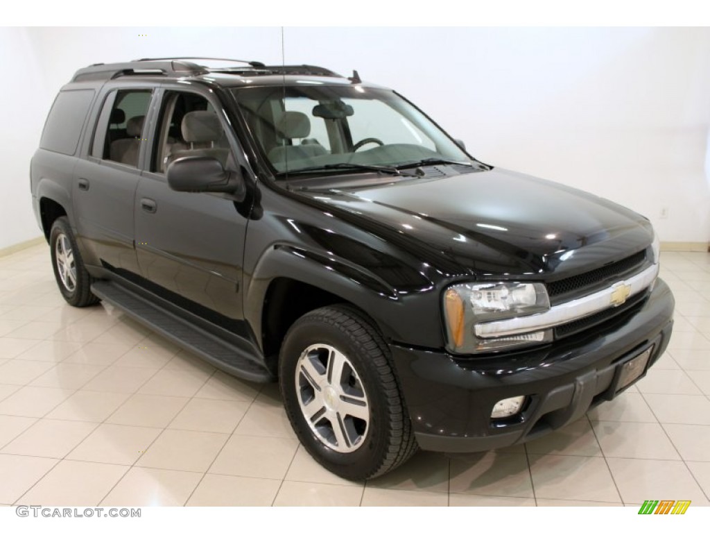 2006 TrailBlazer EXT LS 4x4 - Black / Light Gray photo #1