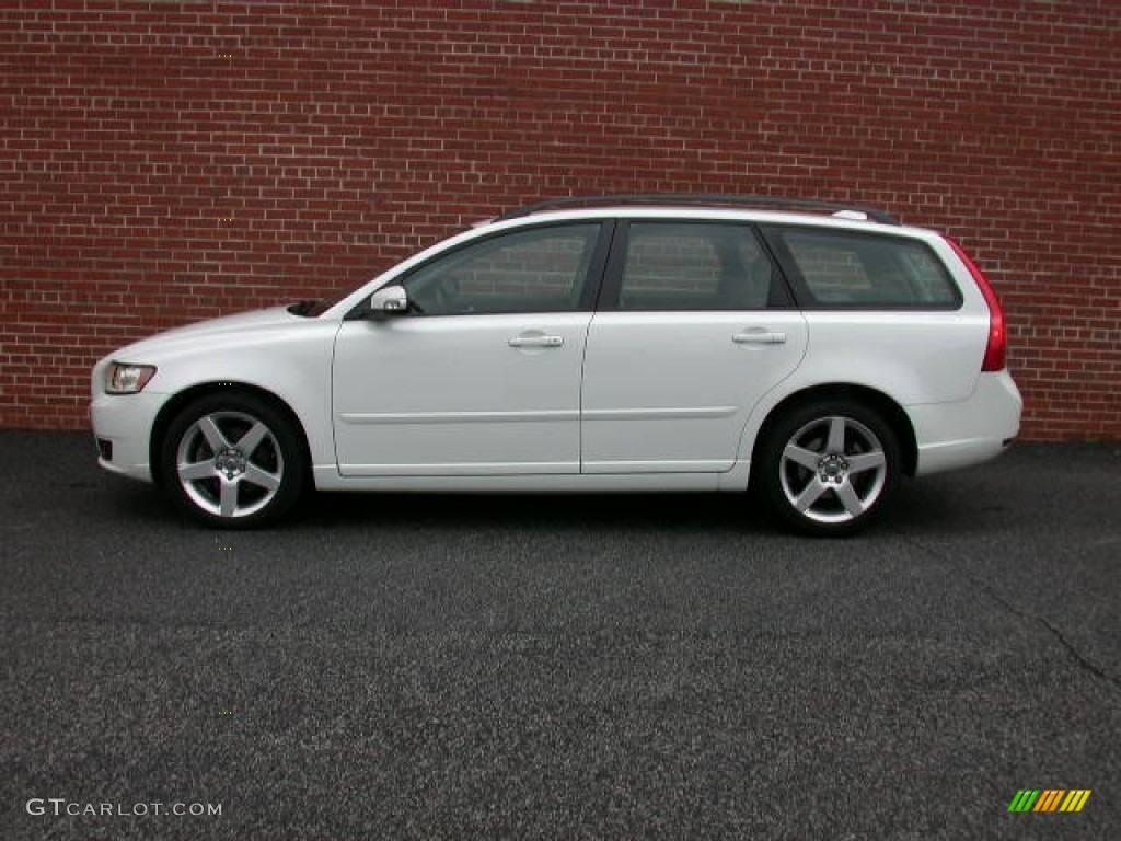 Ice White 2008 Volvo V50 2.4i Exterior Photo #59418578