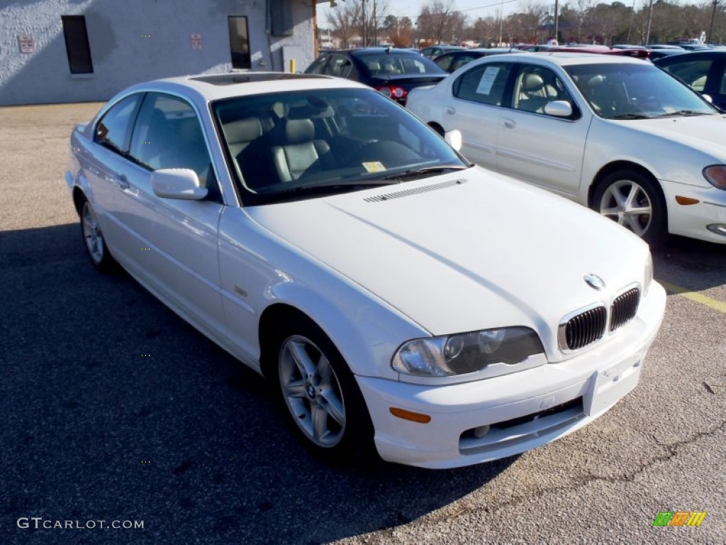 2003 3 Series 325i Coupe - Alpine White / Black photo #3