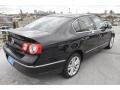 Deep Black - Passat 2.0T Sedan Photo No. 7