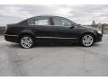 Deep Black - Passat 2.0T Sedan Photo No. 9