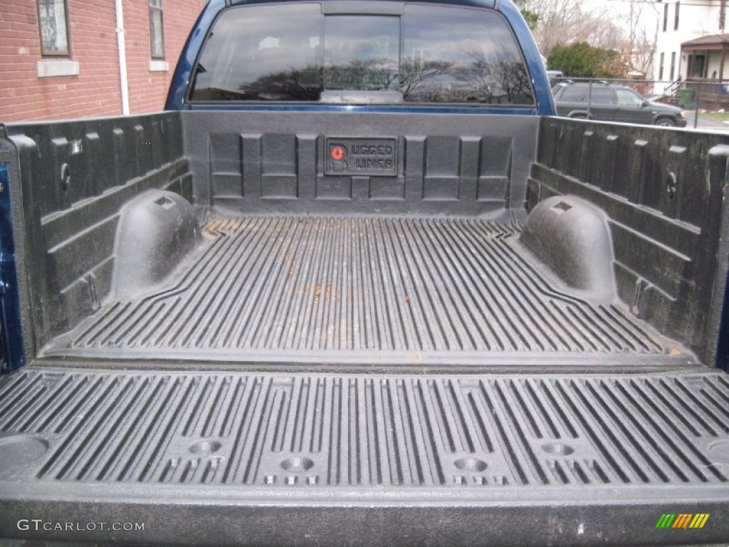 2004 Ram 1500 SLT Quad Cab 4x4 - Patriot Blue Pearl / Dark Slate Gray photo #24