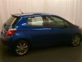 Blazing Blue Pearl - Yaris SE 5 Door Photo No. 4