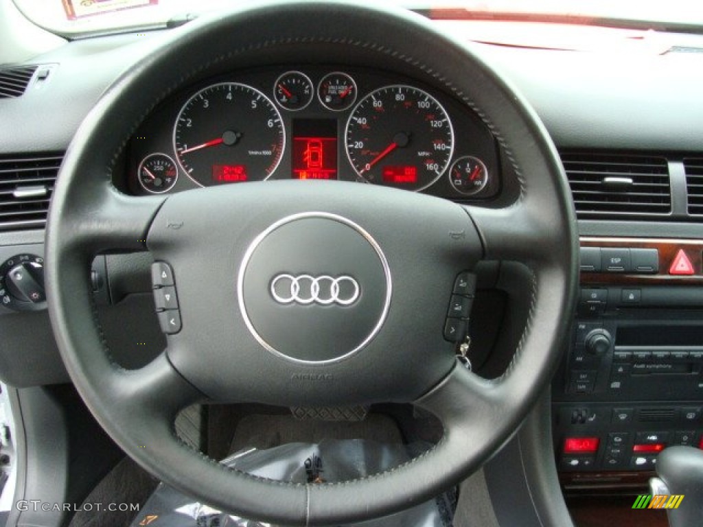 2004 Audi A6 3.0 quattro Avant Steering Wheel Photos