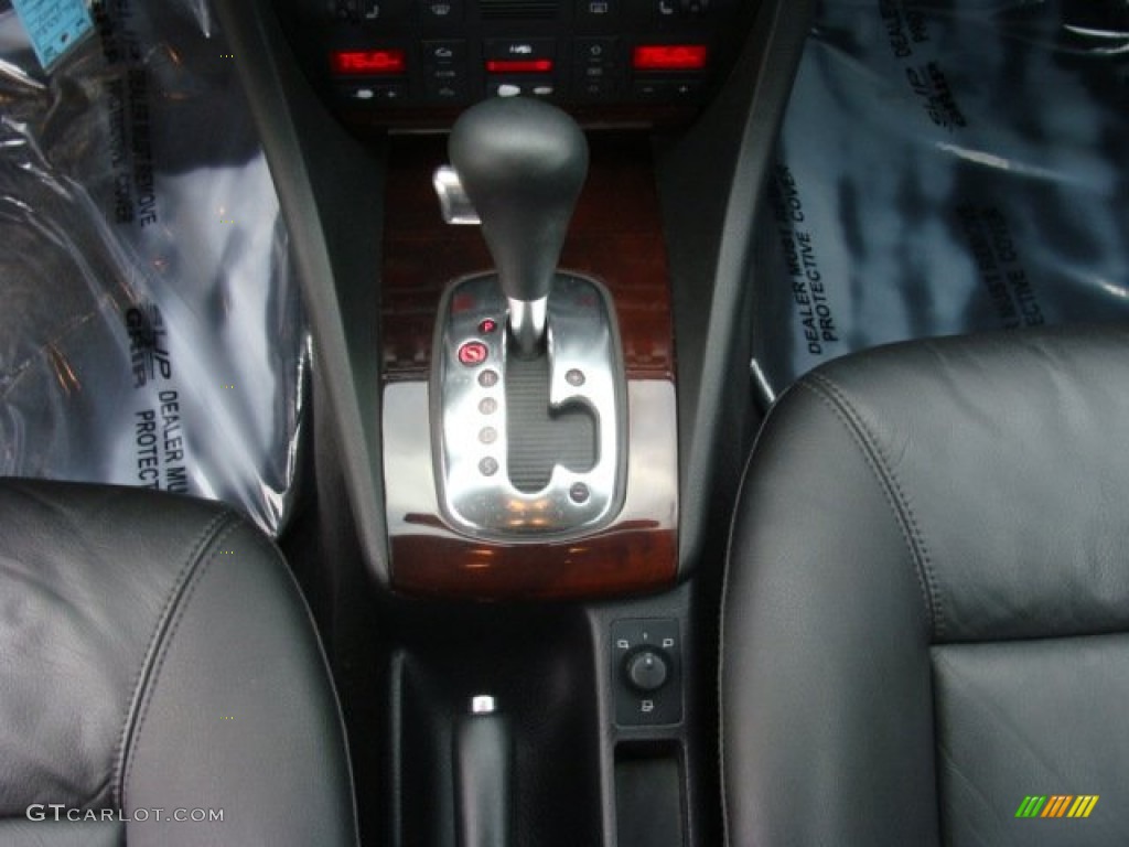 2004 Audi A6 3.0 quattro Avant Transmission Photos