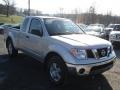 2008 Radiant Silver Nissan Frontier SE King Cab 4x4  photo #2