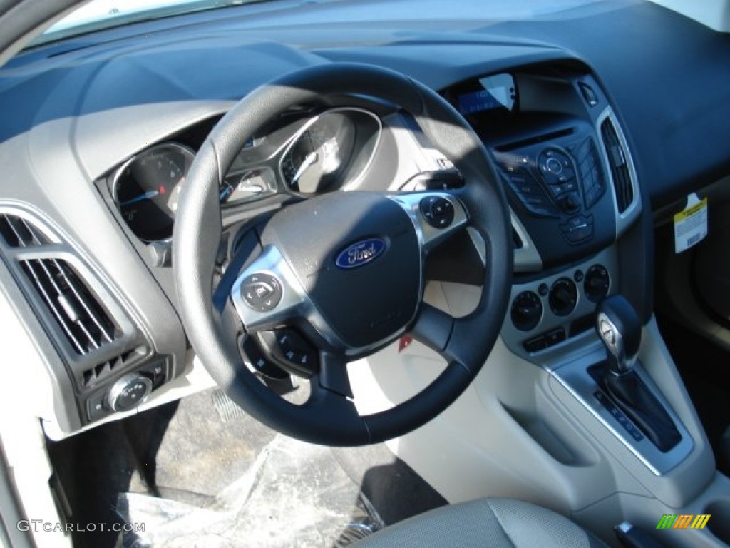 2012 Focus SE Sedan - Frosted Glass Metallic / Stone photo #10