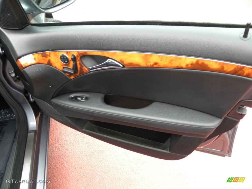 2007 Mercedes-Benz E 350 Sedan Black Door Panel Photo #59435657