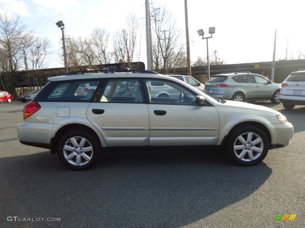 2006 Outback 2.5i Wagon - Champagne Gold Opalescent / Taupe photo #4