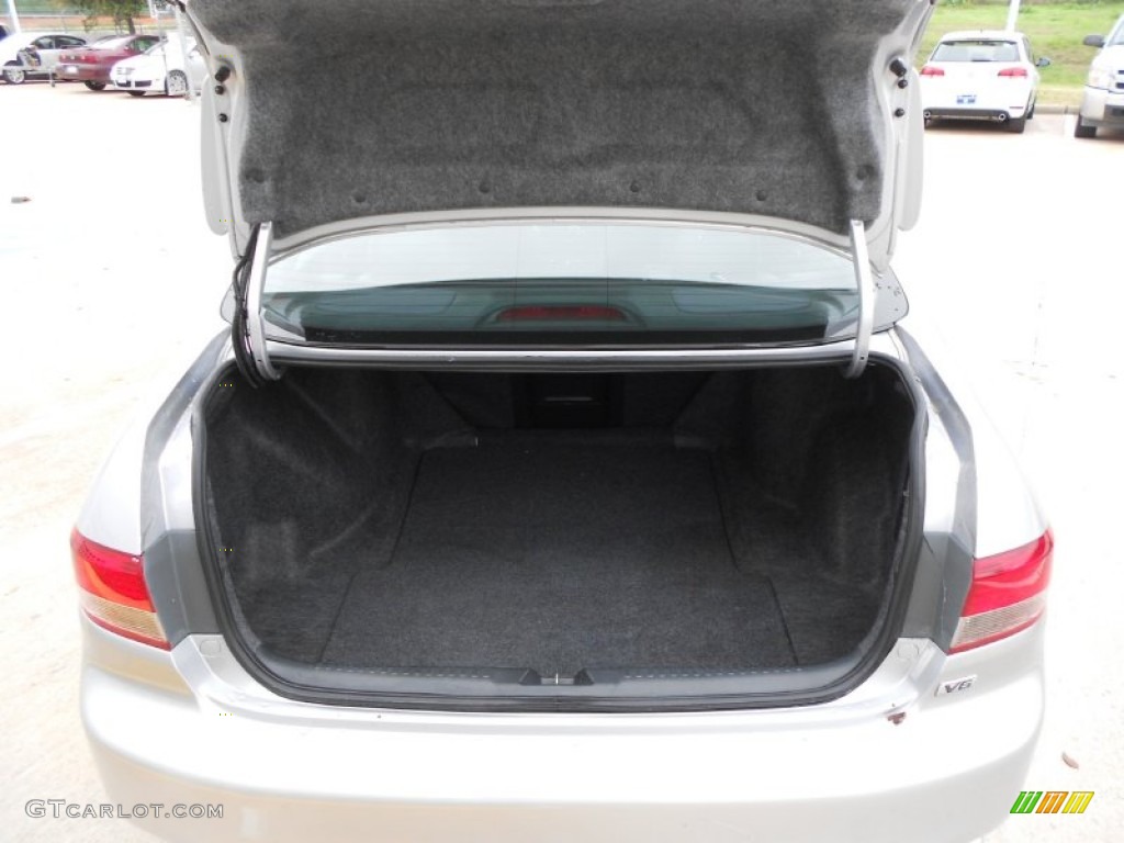 2004 Honda Accord LX V6 Sedan Trunk Photo #59441792
