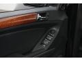 Obsidian Black Metallic - GL 450 4Matic Photo No. 16