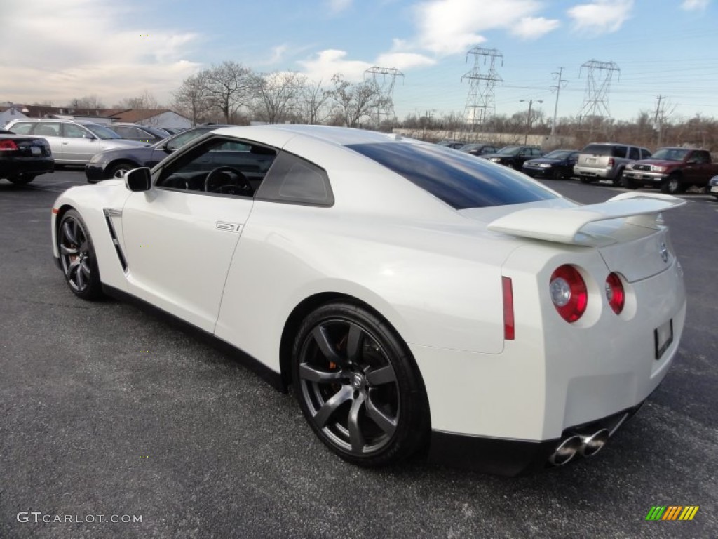 Ivory White 2009 Nissan GT-R Premium Exterior Photo #59446856