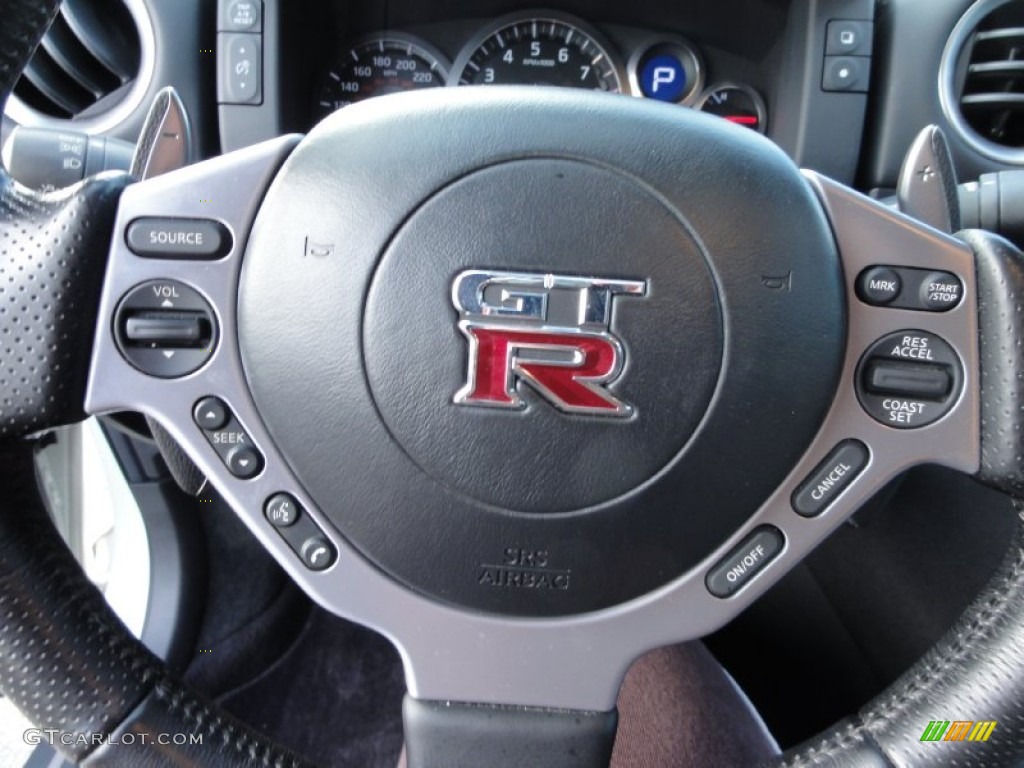 2009 Nissan GT-R Premium Black Steering Wheel Photo #59447162