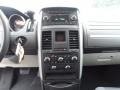 White Gold Pearl - Grand Caravan SE Photo No. 38