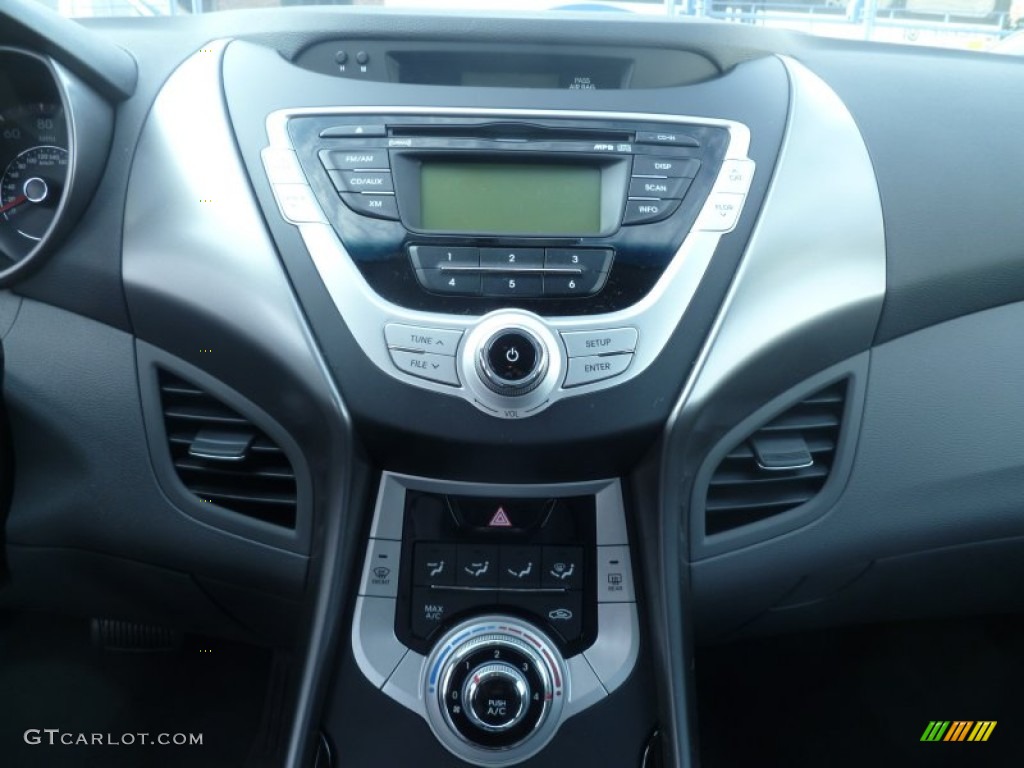 2011 Hyundai Elantra GLS Controls Photo #59451902