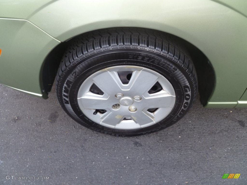 2007 Focus ZX4 SE Sedan - Kiwi Green Metallic / Dark Pebble/Light Pebble photo #8