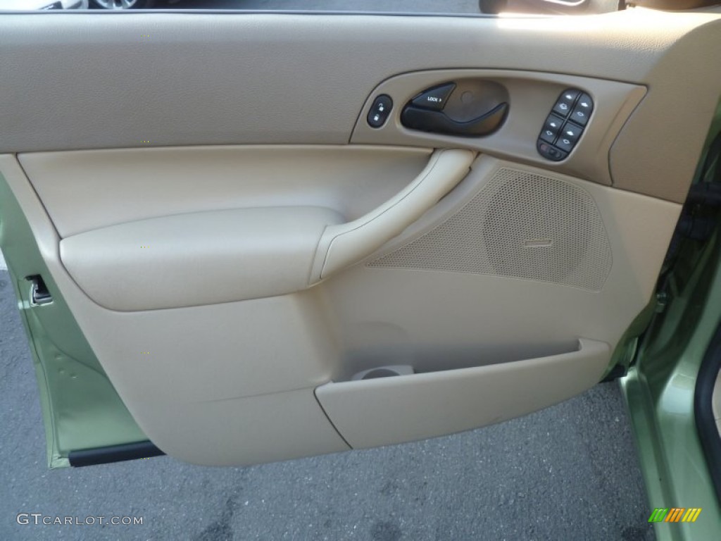 2007 Focus ZX4 SE Sedan - Kiwi Green Metallic / Dark Pebble/Light Pebble photo #13