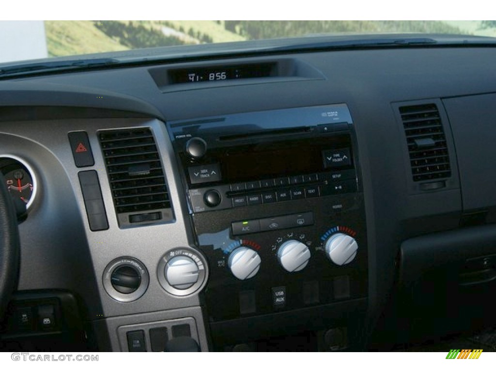 2012 Tundra CrewMax 4x4 - Pyrite Mica / Black photo #12