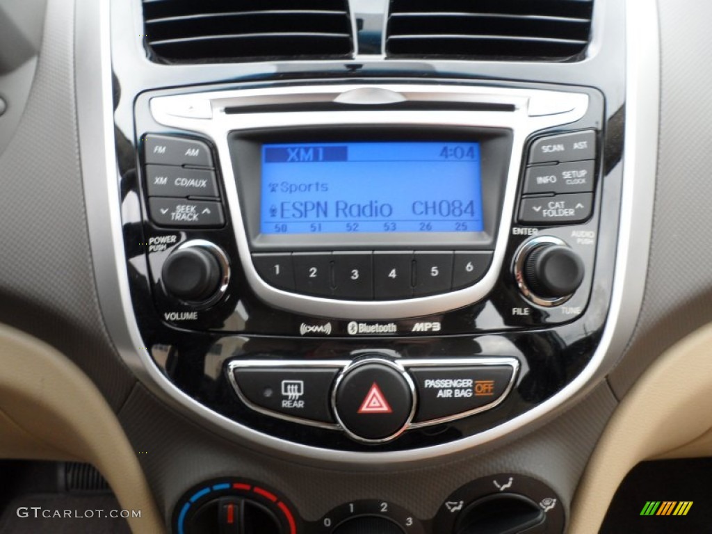 2012 Hyundai Accent GLS 4 Door Controls Photo #59456393