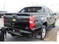 Black - Avalanche LTZ 4x4 Photo No. 2