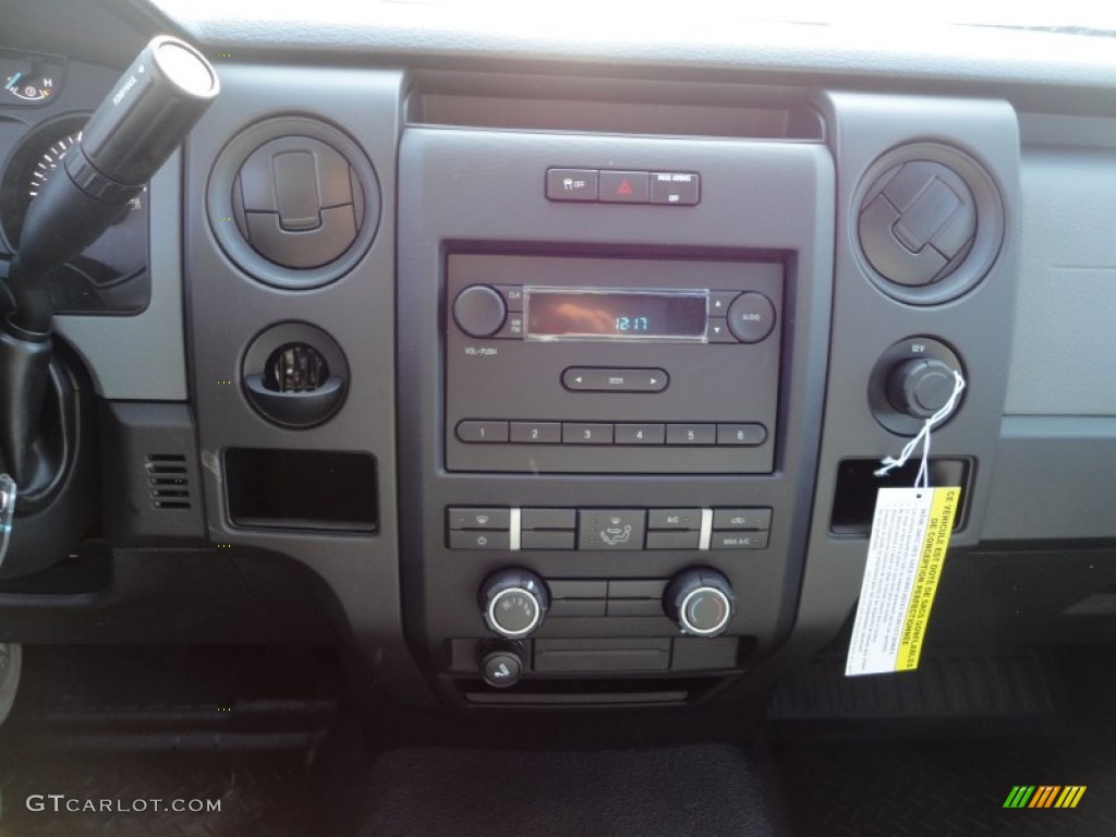 2012 Ford F150 XL Regular Cab Controls Photo #59459030