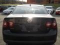 Black - Jetta SE Sedan Photo No. 15