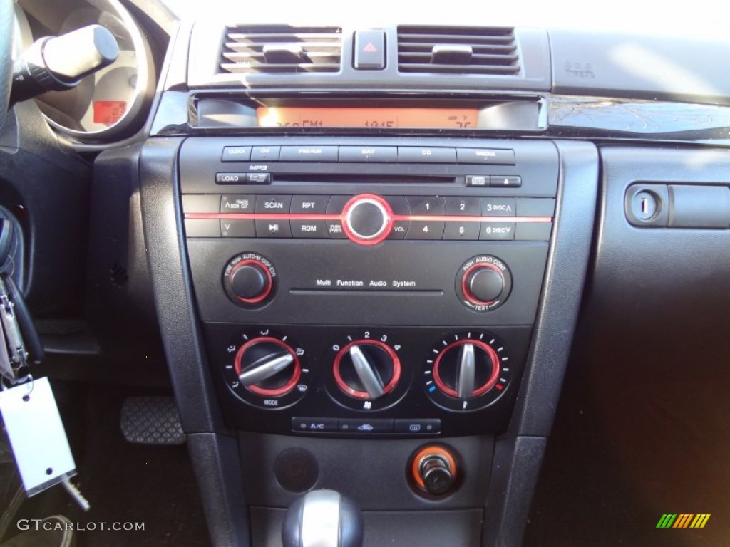 2009 MAZDA3 i Touring Sedan - Black Mica / Black photo #14