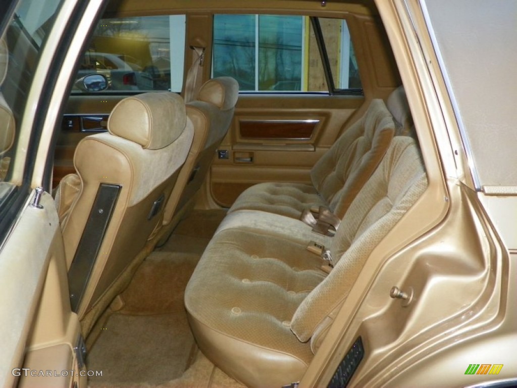 1987 Cutlass Supreme Brougham - Sungold Metallic / Beige photo #6