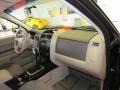 Black - Escape XLS 4WD Photo No. 25