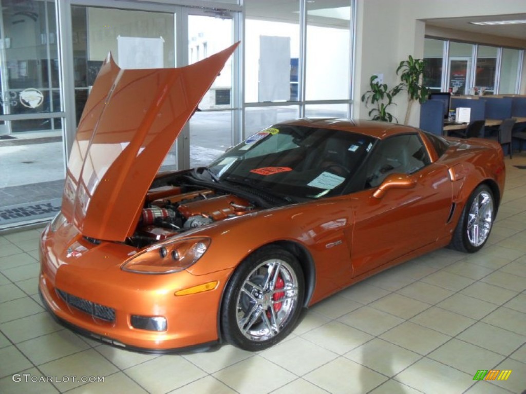 2008 Corvette Z06 - Atomic Orange Metallic / Sienna photo #29