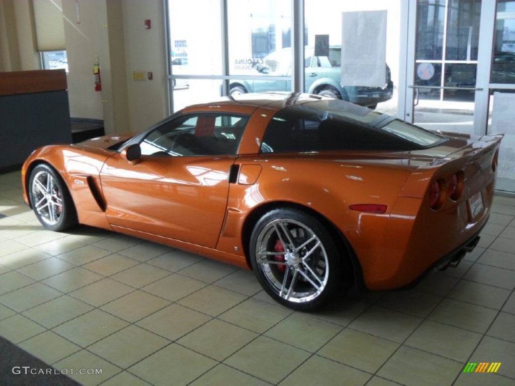2008 Corvette Z06 - Atomic Orange Metallic / Sienna photo #31