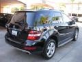 Black - ML 350 4Matic Photo No. 2