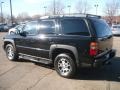 Black - Tahoe Z71 4x4 Photo No. 4