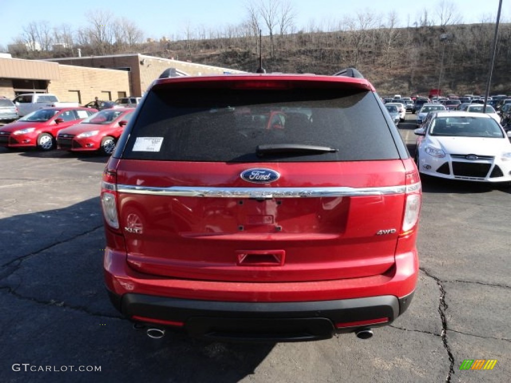 2012 Explorer XLT 4WD - Red Candy Metallic / Charcoal Black photo #3