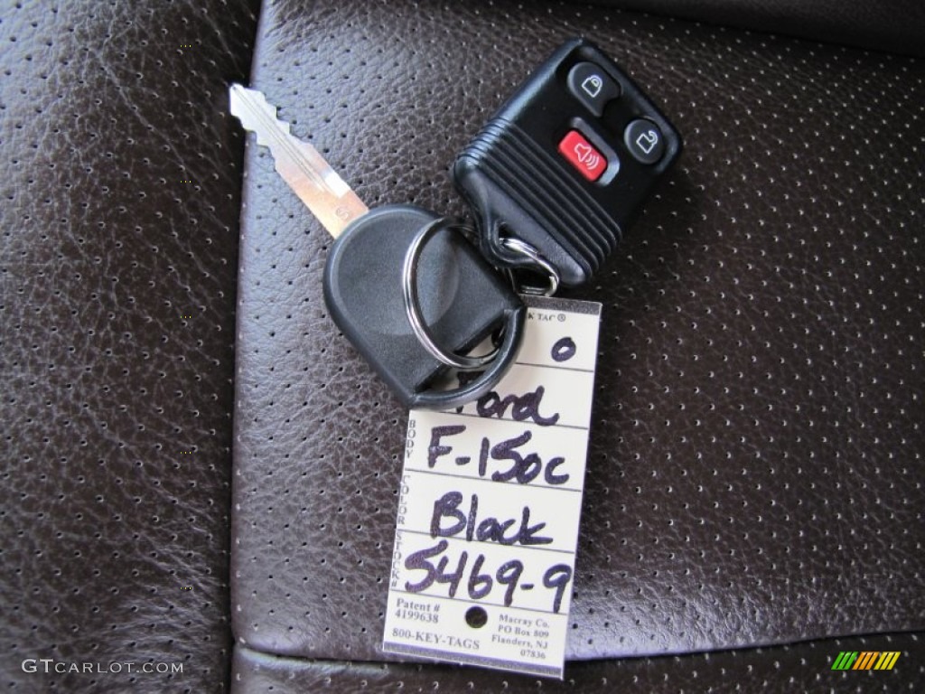 2010 F150 Platinum SuperCrew 4x4 - Tuxedo Black / Sienna Brown Leather/Black photo #35