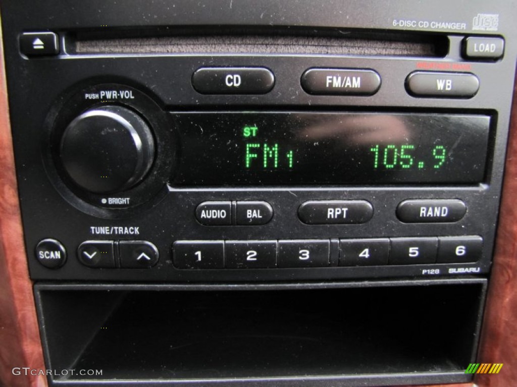 2004 Subaru Outback Limited Sedan Audio System Photos