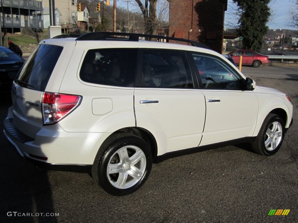 2009 Forester 2.5 X Limited - Satin White Pearl / Platinum photo #12