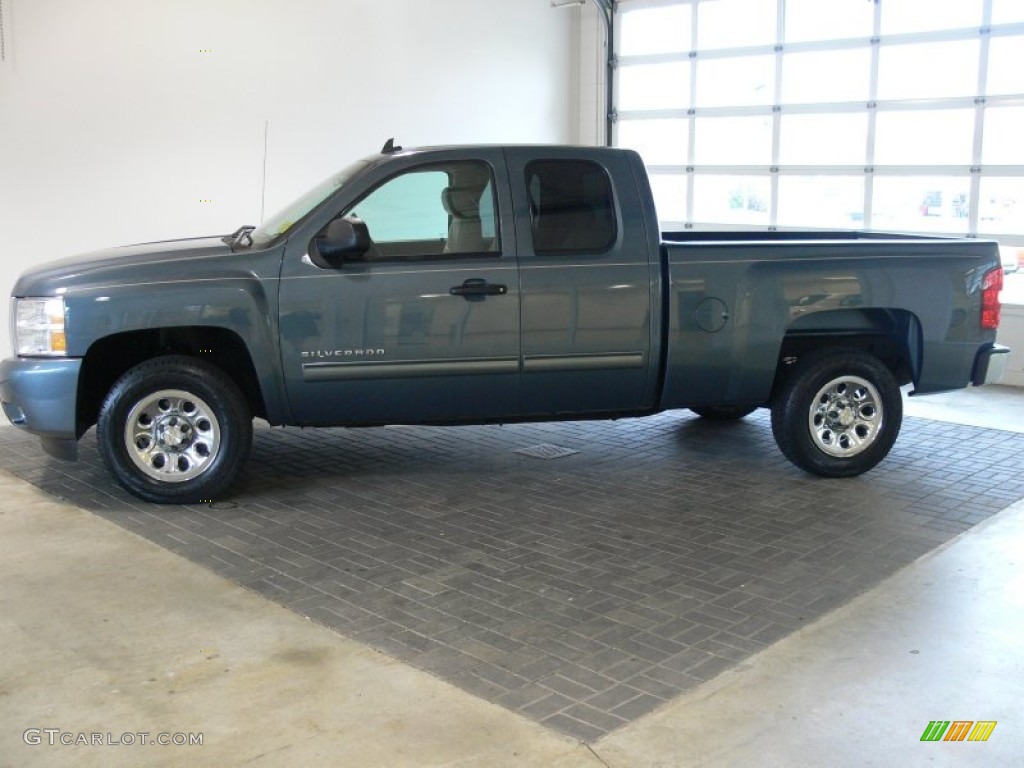 2010 Silverado 1500 LT Extended Cab - Blue Granite Metallic / Light Cashmere/Ebony photo #2