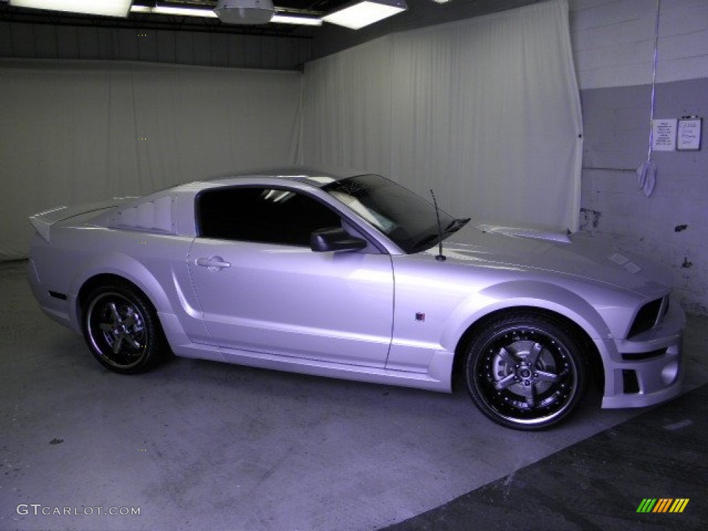 2006 Mustang Roush Stage 1 Coupe - Satin Silver Metallic / Dark Charcoal photo #28