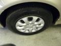 2005 Silky Beige Metallic Kia Sedona LX  photo #25