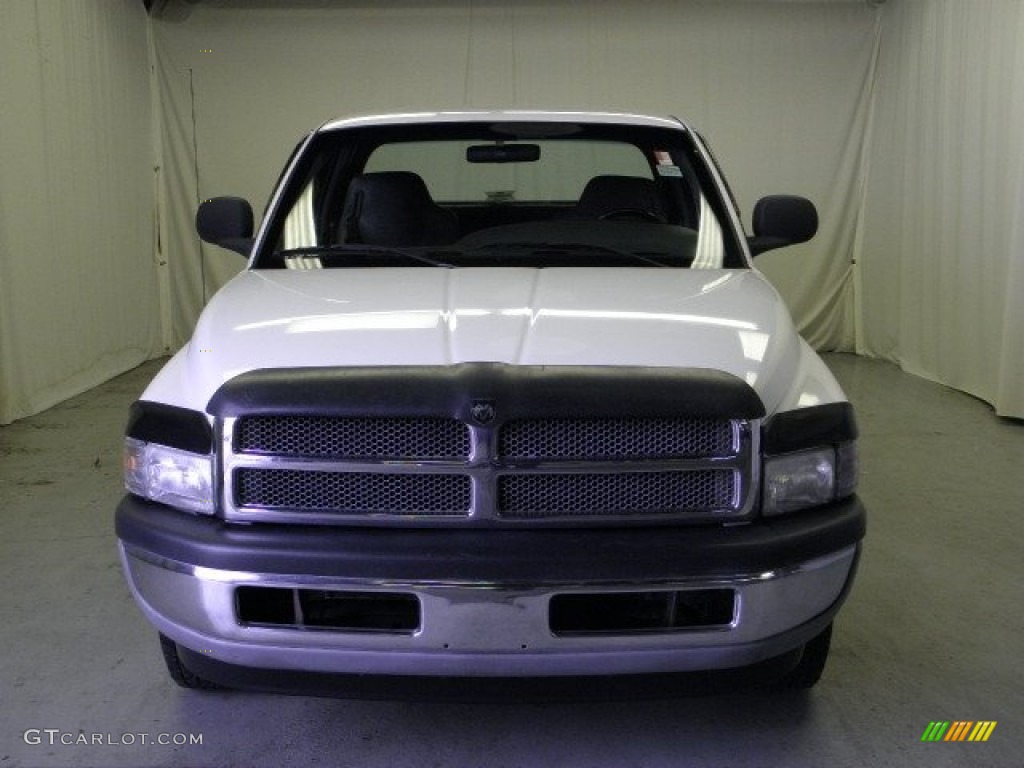 2001 Ram 1500 SLT Club Cab - Bright White / Mist Gray photo #2