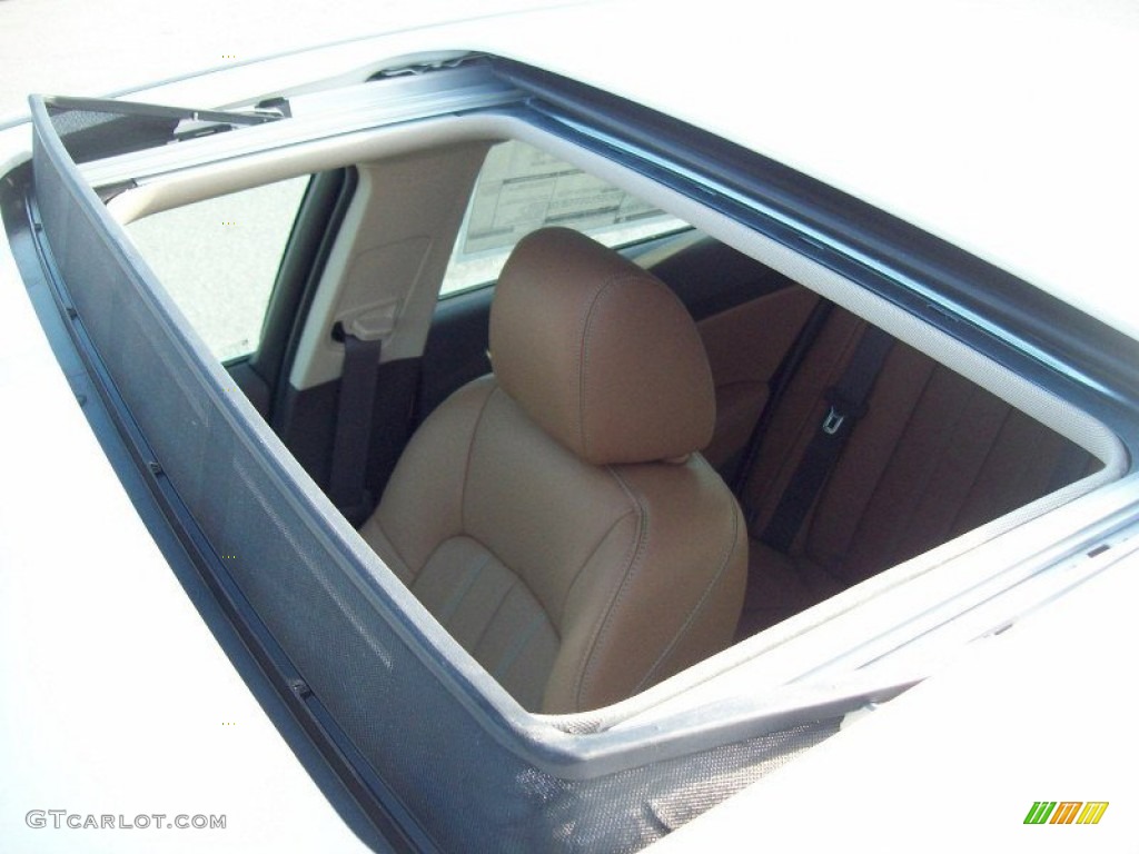 2012 Buick Verano FWD Sunroof Photo #59489926