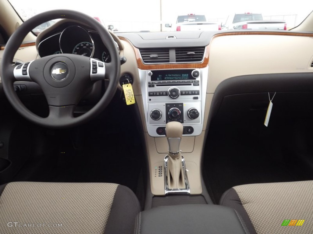 2012 Chevrolet Malibu LT Cocoa/Cashmere Dashboard Photo #59491419