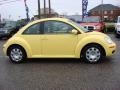 2010 Sunflower Yellow Volkswagen New Beetle 2.5 Coupe  photo #7