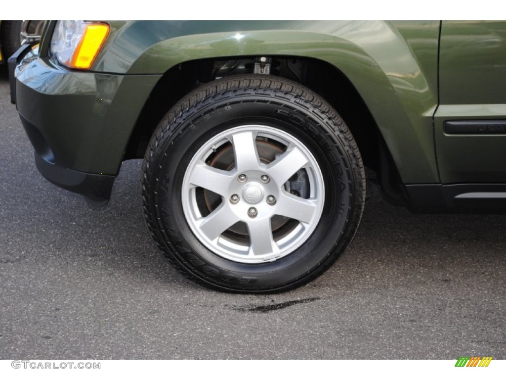 2008 Grand Cherokee Laredo 4x4 - Jeep Green Metallic / Dark Slate Gray photo #8