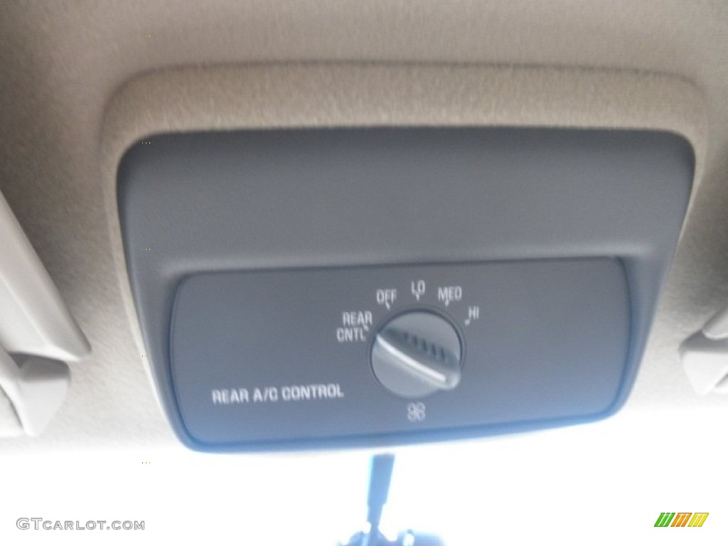 1998 GMC Yukon SLE 4x4 Controls Photo #59496897