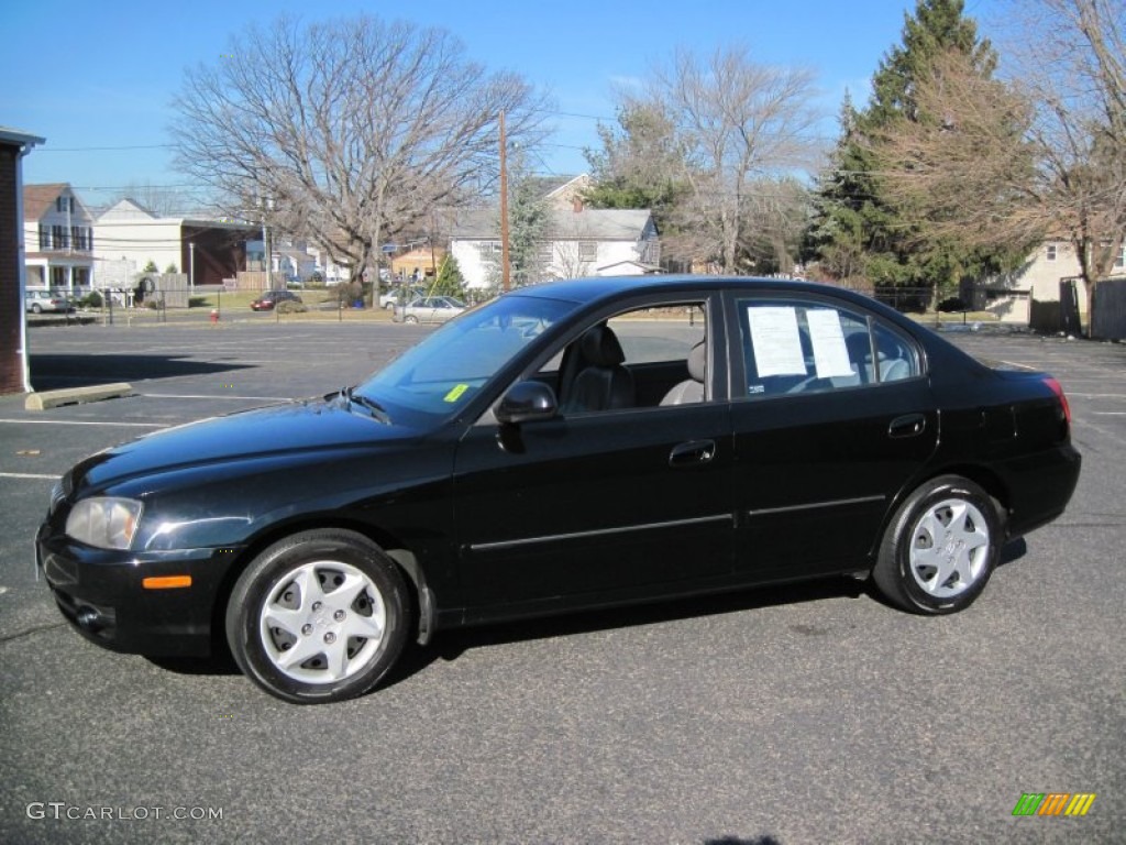 Ebony Black Hyundai Elantra