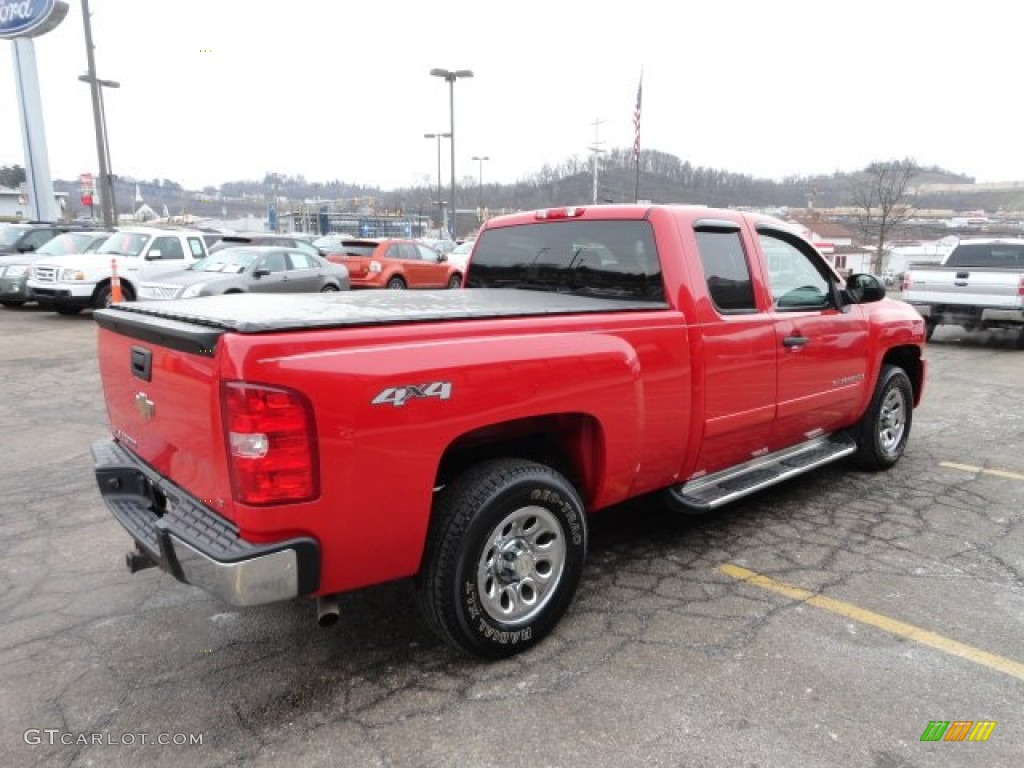 2008 Silverado 1500 LT Extended Cab 4x4 - Victory Red / Ebony photo #4