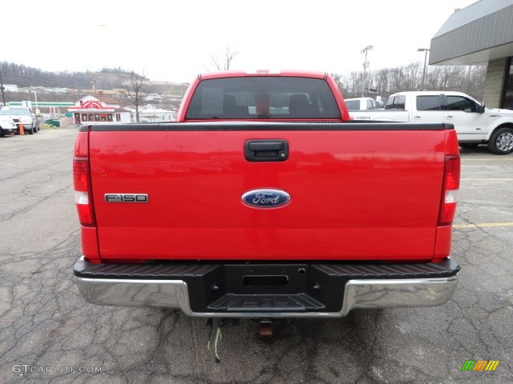 2006 F150 XL SuperCab 4x4 - Bright Red / Medium/Dark Flint photo #3